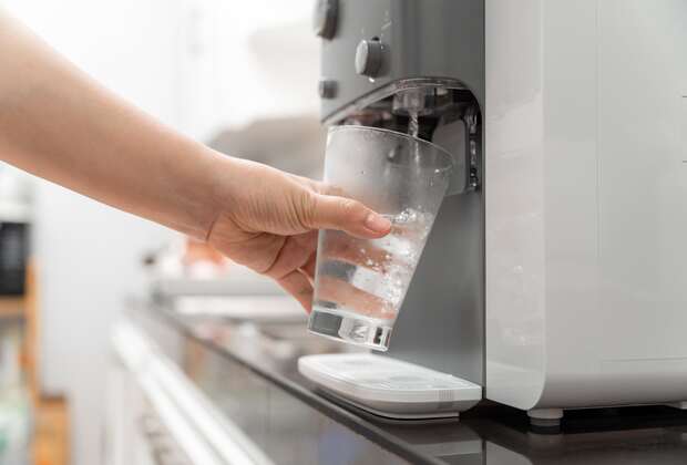 Fontaine à eau froide et eau chaude pour bureaux et entreprises - Eaulding